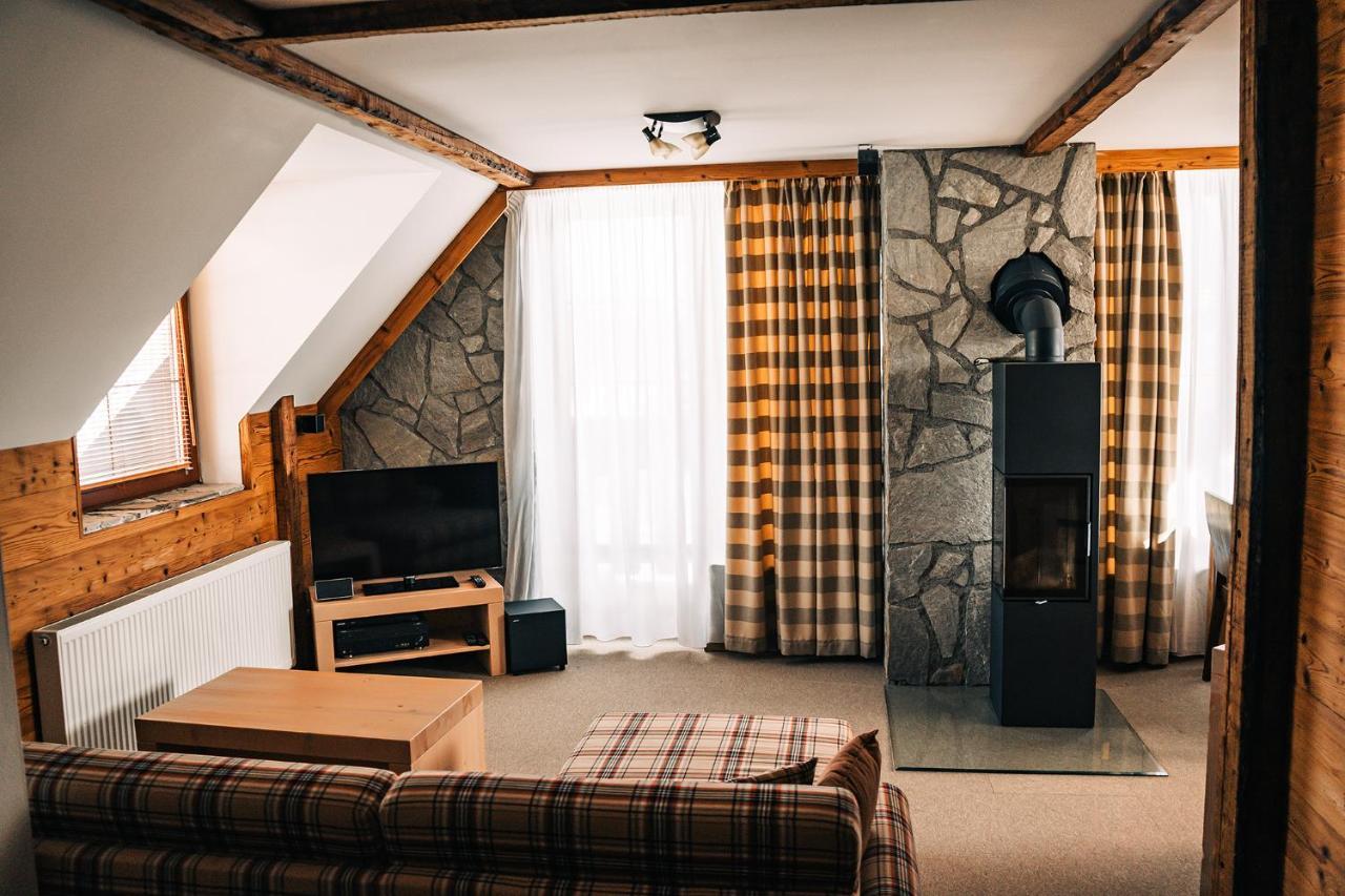 APLEND Hotel Kukučka Tatranská Lomnica Buitenkant foto